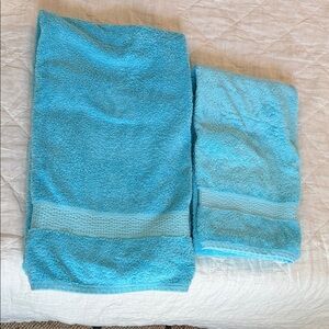 Aqua Bath Towel Set - Soft Absorbent Towels